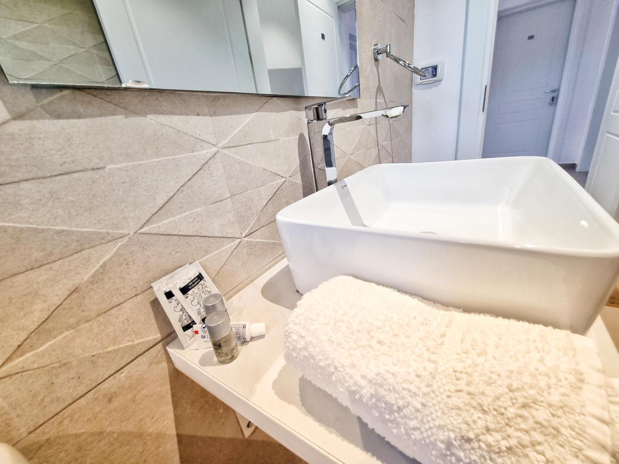 Casa Cochilia - Camera Privata In Localitatea トゥズラ エクステリア 写真